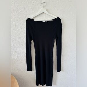 Black Abercrombie & Fitch sweater dress, size L (LT)